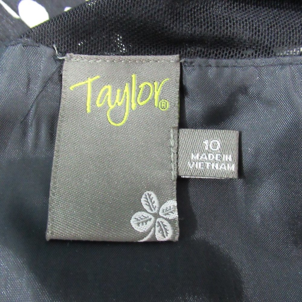 Taylor Polka Dot Swing Dress - Picture 8 of 8